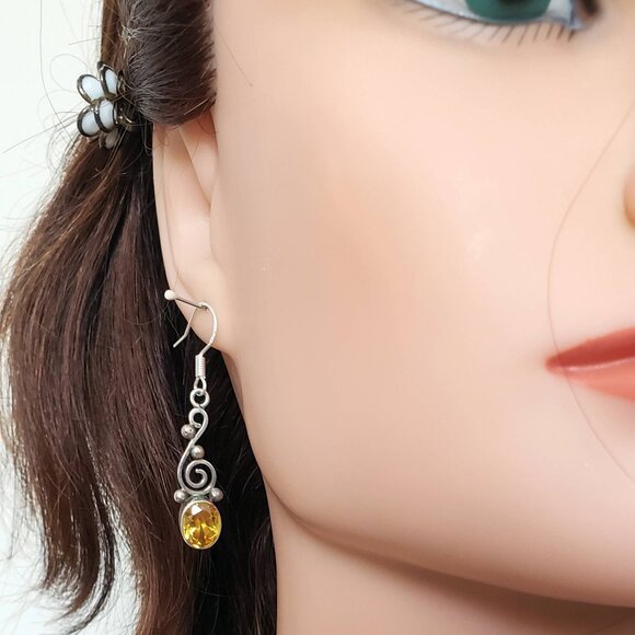 Vintage 925 Silver Ear Rings With Citrine. - Picture 4 of 5